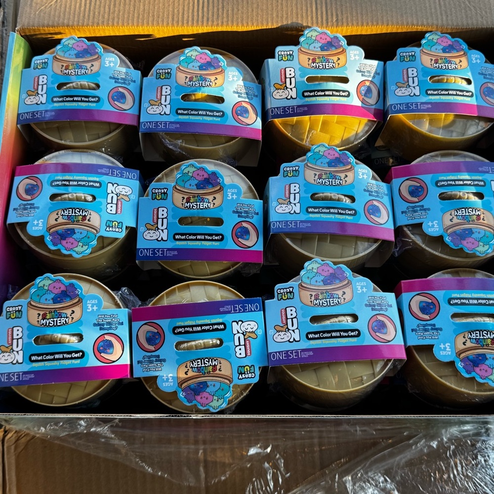 Glitter  Mystery Squishy Dumpling- Large- Series 6 Blind package. We Import - Picture 4 of 4